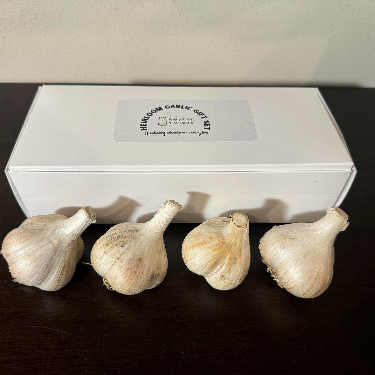 Heirloom Garlic Gift Box - 4 bulbs (1/2 pound of garlic)