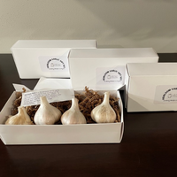 Thumbnail for Heirloom Garlic Gift Box - 4 bulbs (1/2 pound of garlic)
